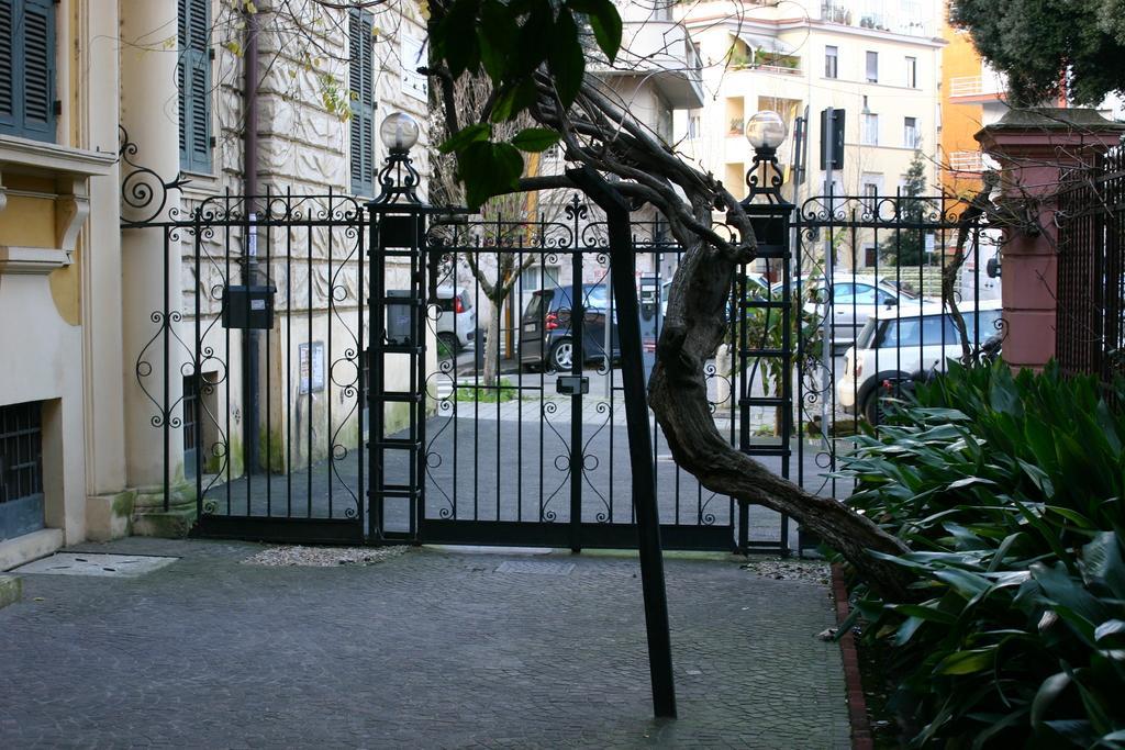 Hôtel Andenis Luxury House à Rome Extérieur photo